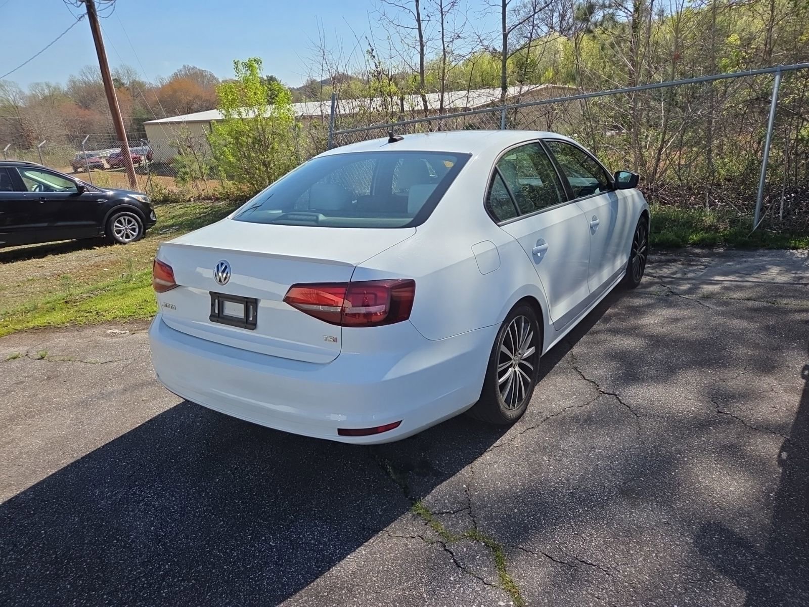 Used 2016 Volkswagen Jetta Sport image 5