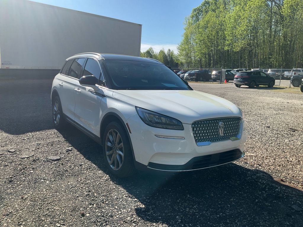 Used 2020 Lincoln Corsair FWD w/ Premium Package image 3