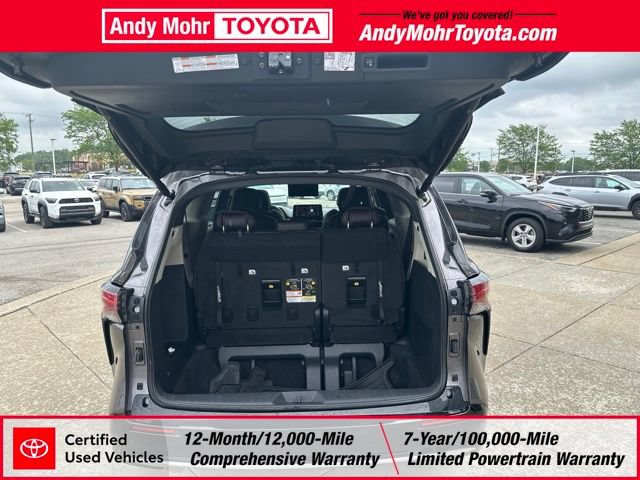 Certified 2023 Toyota Sienna Platinum AWD/4WD image 35