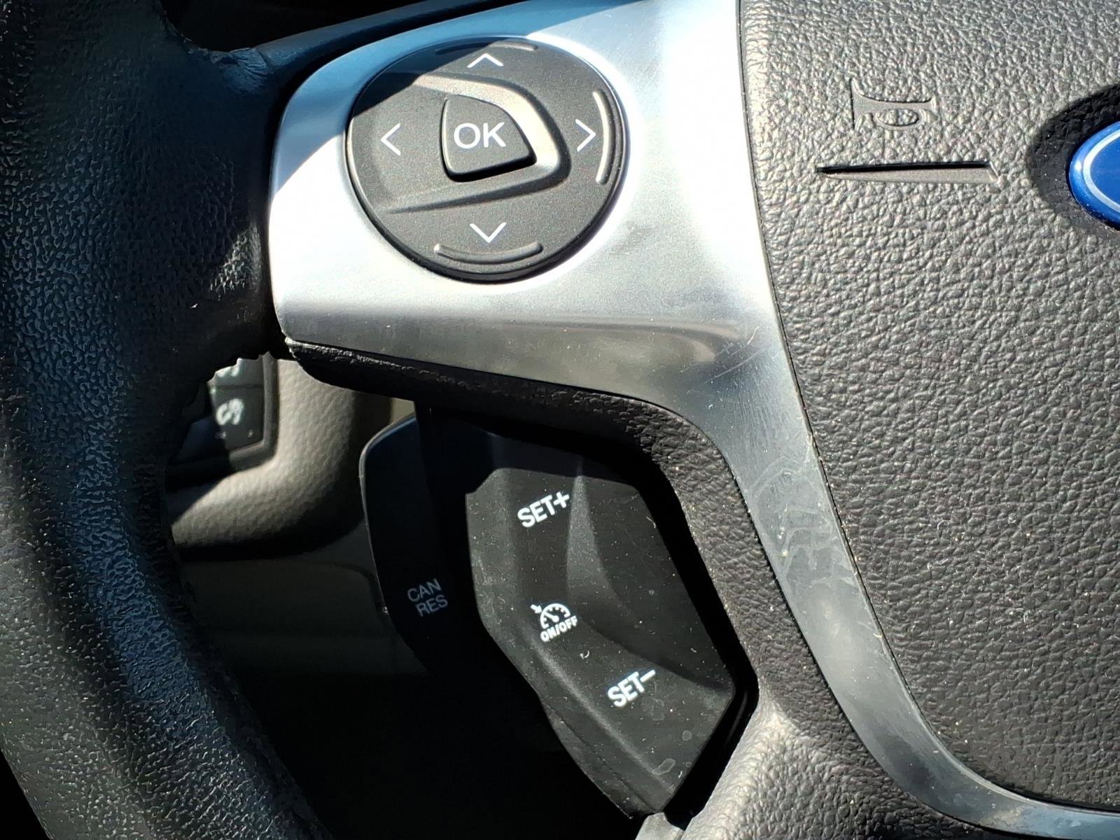 Used 2014 Ford Escape Titanium AWD/4WD image 28