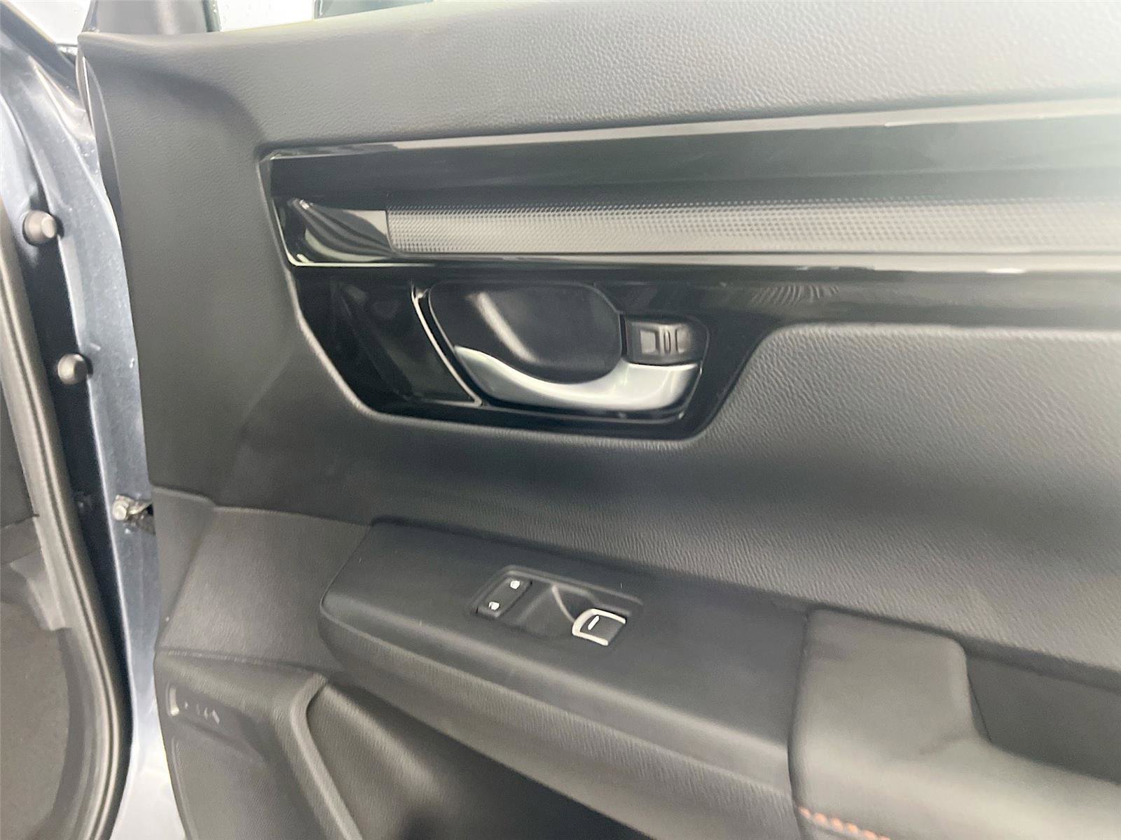 Used 2023 Honda CR-V Sport Touring image 27