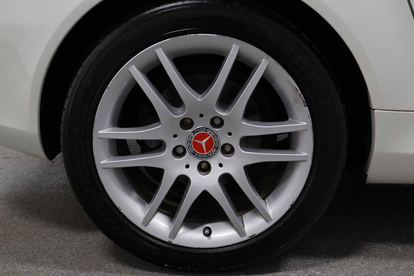 Used 2009 Mercedes-Benz SLK 300 image 26