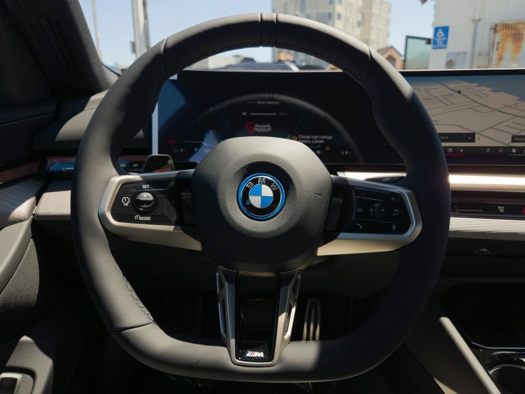 New 2027 BMW i5 eDrive40 w/ M Sport Package RWD image 14