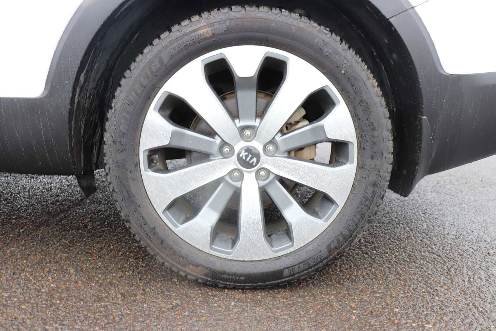 Used 2020 Kia Telluride S w/ S 8 Passenger Seating Package image 9