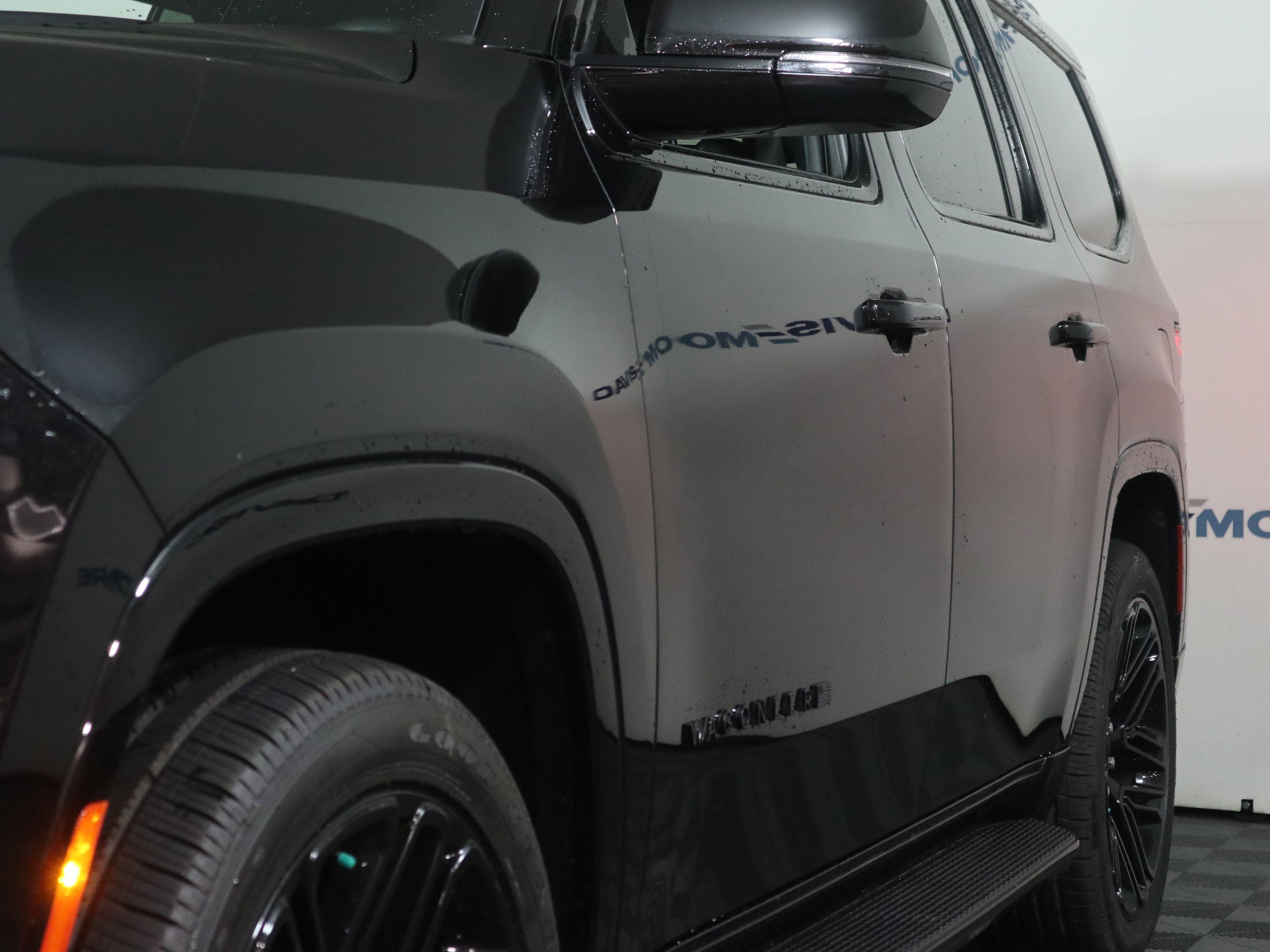 Used 2022 Jeep Wagoneer Series II image 11