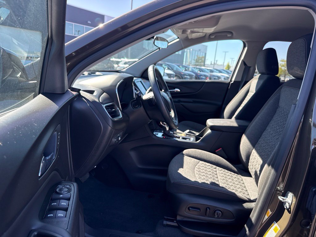 Certified 2023 Chevrolet Equinox LT AWD/4WD image 6