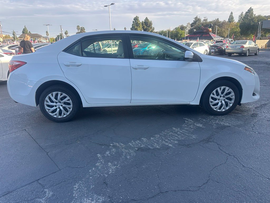 Certified 2017 Toyota Corolla L FWD image 4