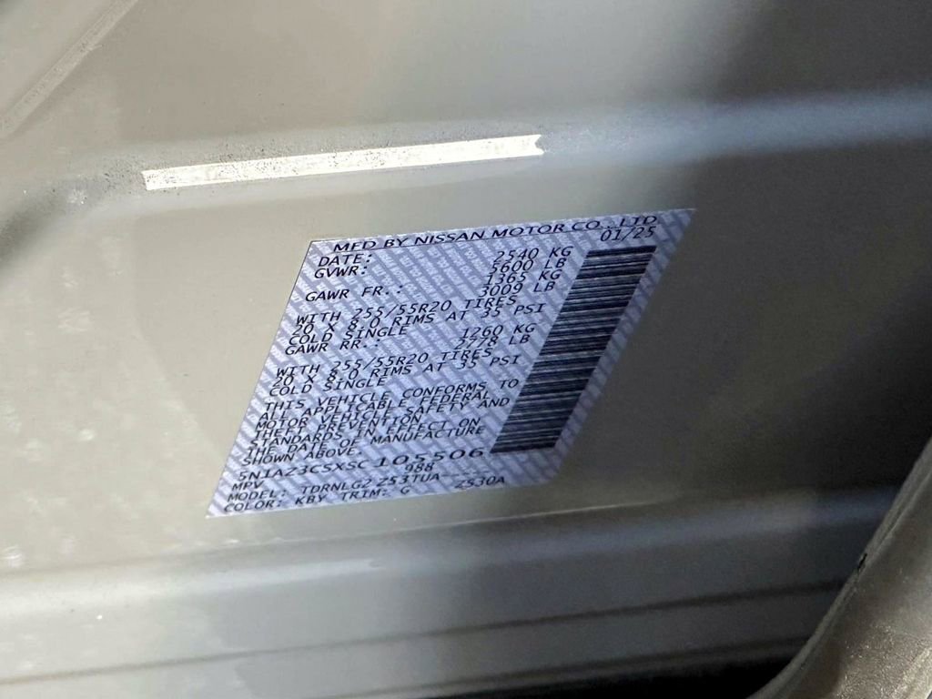 Certified 2025 Nissan Murano SL image 19