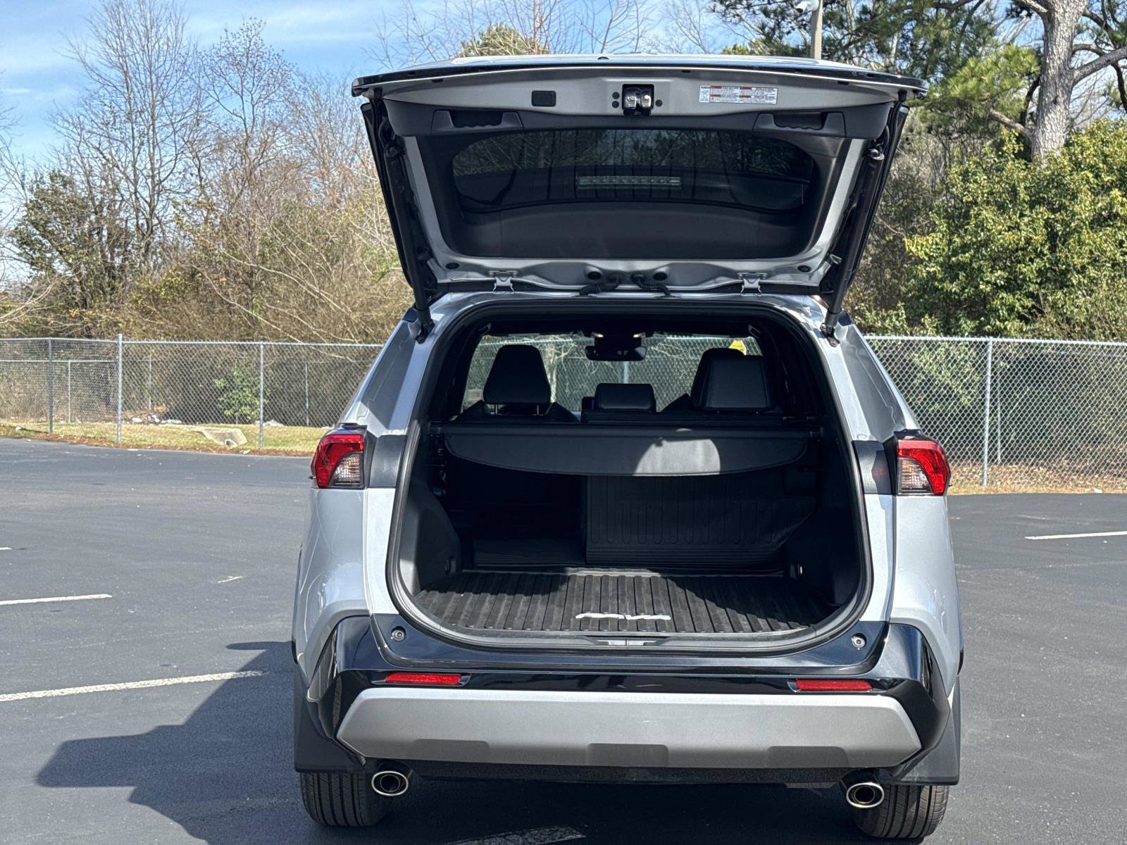 Used 2024 Toyota RAV4 XSE image 4