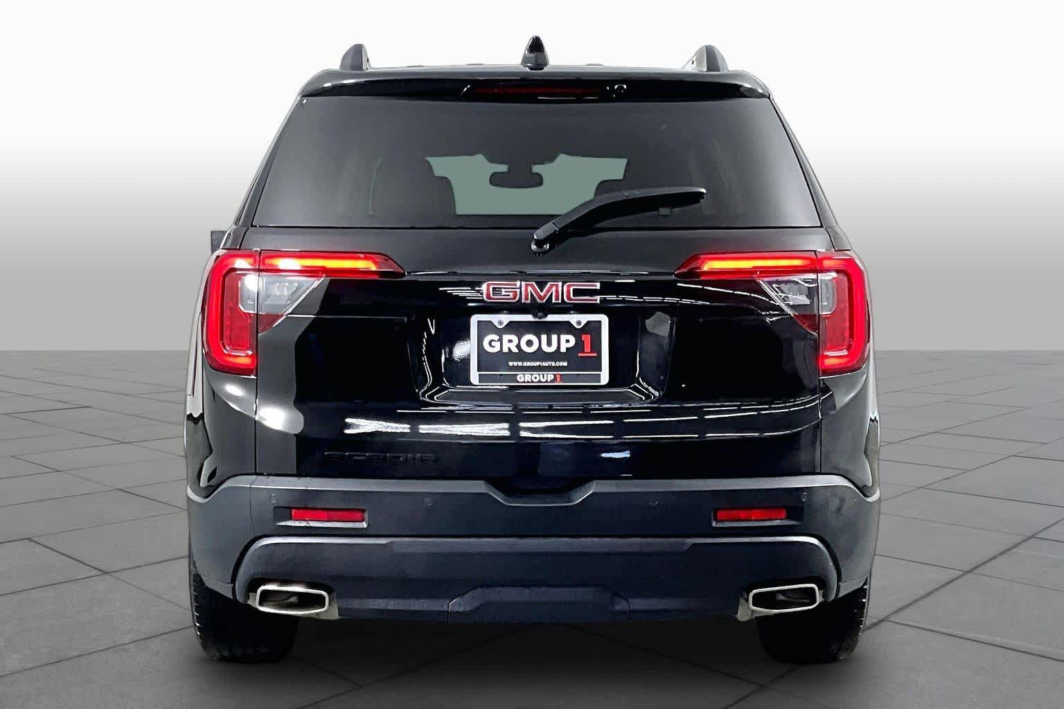 Certified 2023 GMC Acadia SLT w/ Elevation Edition FWD image 5