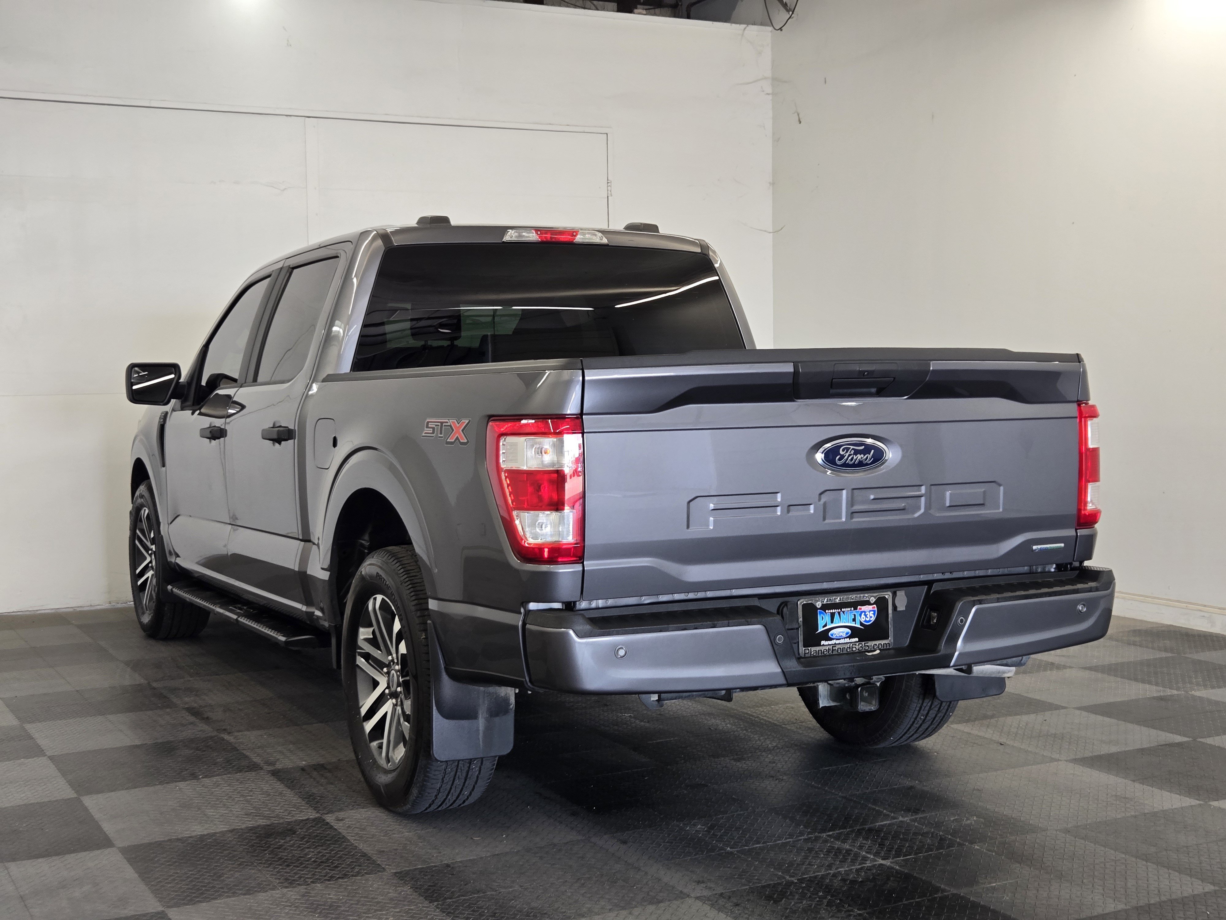 Certified 2023 Ford F150 XL w/ STX Appearance Package RWD image 5