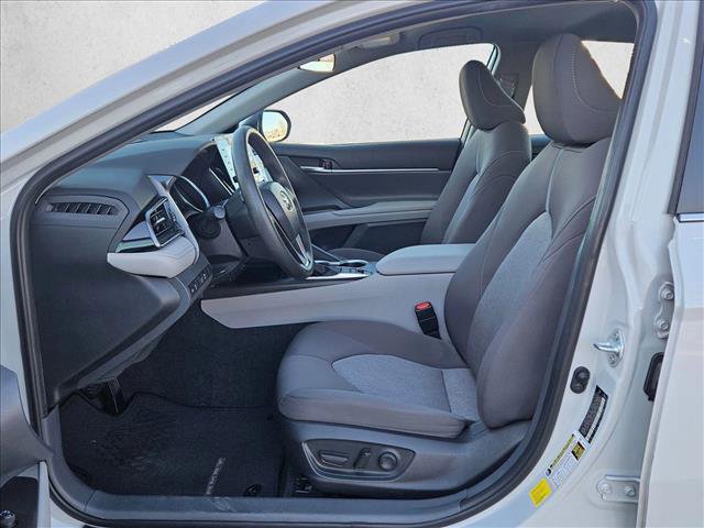 Used 2023 Toyota Camry LE image 15
