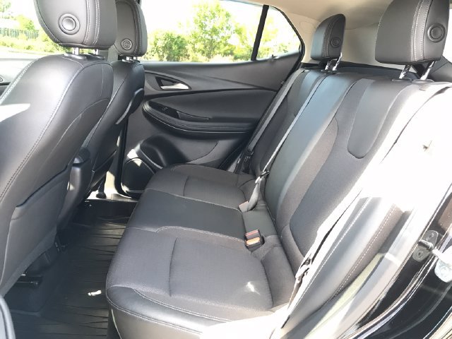 Used 2020 Buick Encore GX Preferred w/ Sport Touring Package FWD image 17