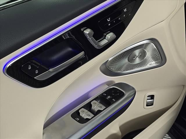 New 2026 Mercedes-Benz C 300 4MATIC Sedan image 16