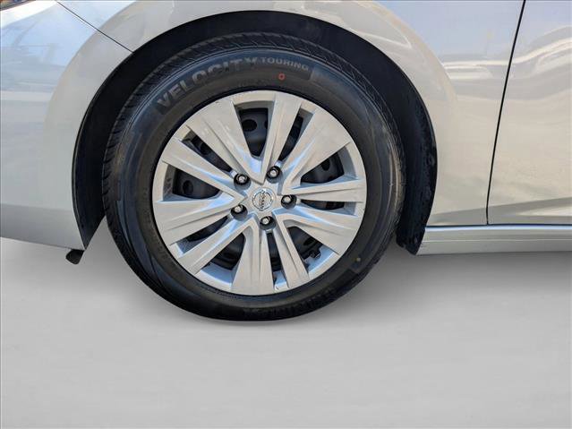 Certified 2023 Nissan Sentra S image 22