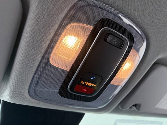 Used 2024 Hyundai Kona SE image 27