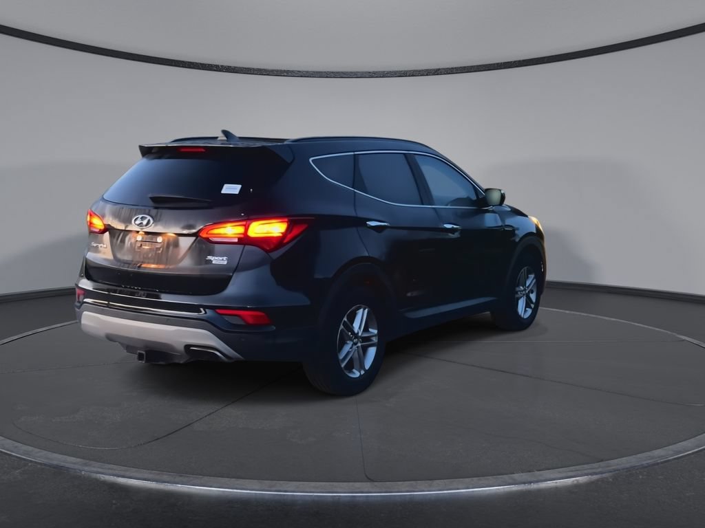 Used 2018 Hyundai Santa Fe Sport w/ 2.4L Tech Package 04 AWD/4WD image 8