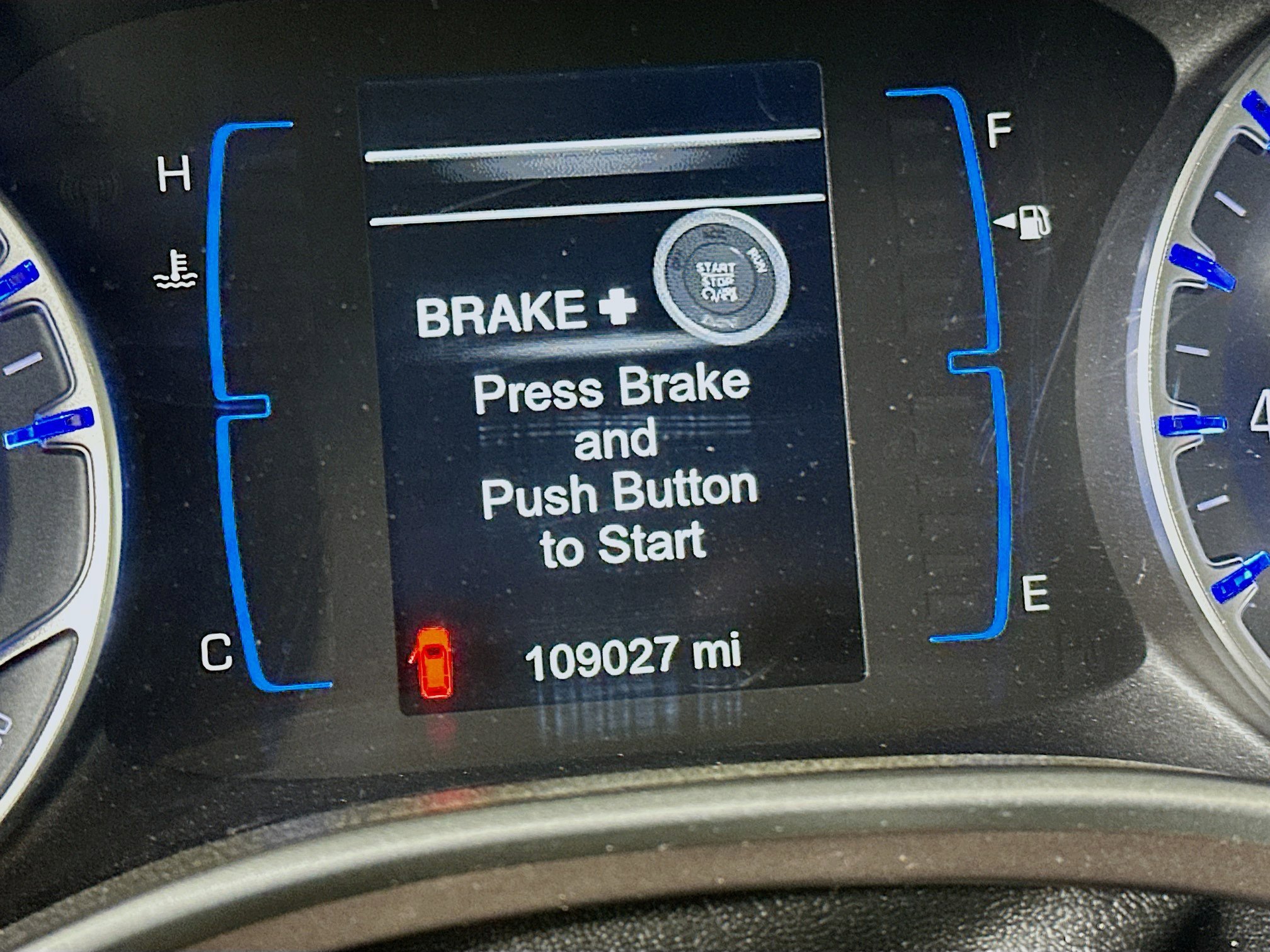 Used 2017 Chrysler Pacifica Touring-L w/ Tire & Wheel Group image 19