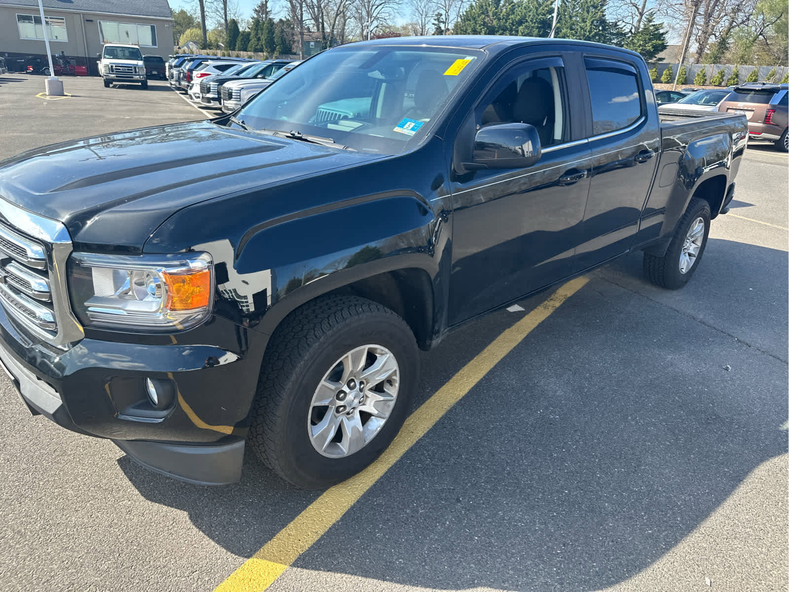 Used 2018 GMC Canyon SLE w/ SLE Convenience Package image 6