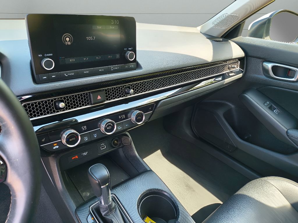 Used 2024 Honda Civic EX-L image 17