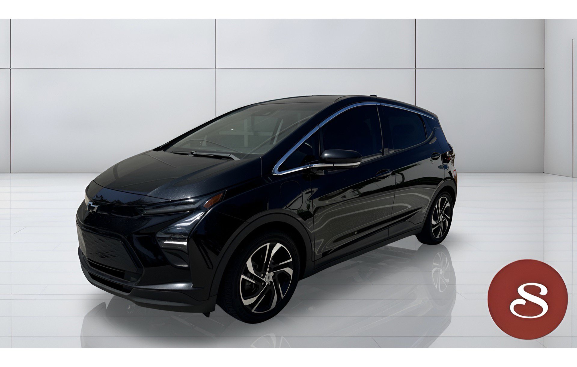 Used 2022 Chevrolet Bolt LT FWD image 1