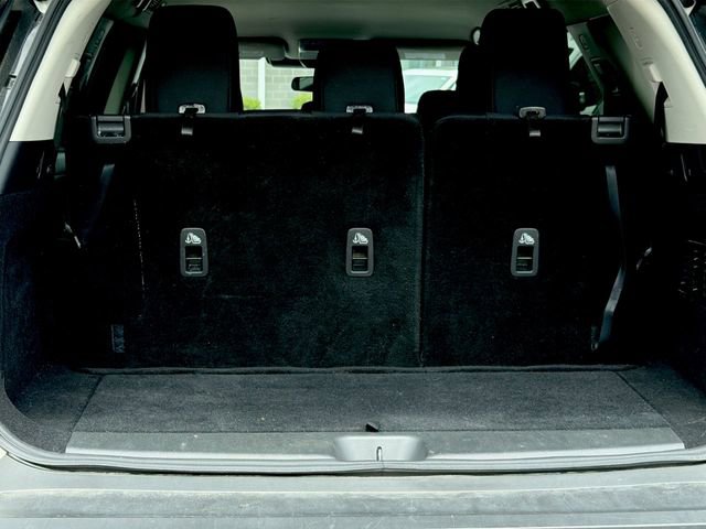 Used 2024 Nissan Pathfinder SV image 40