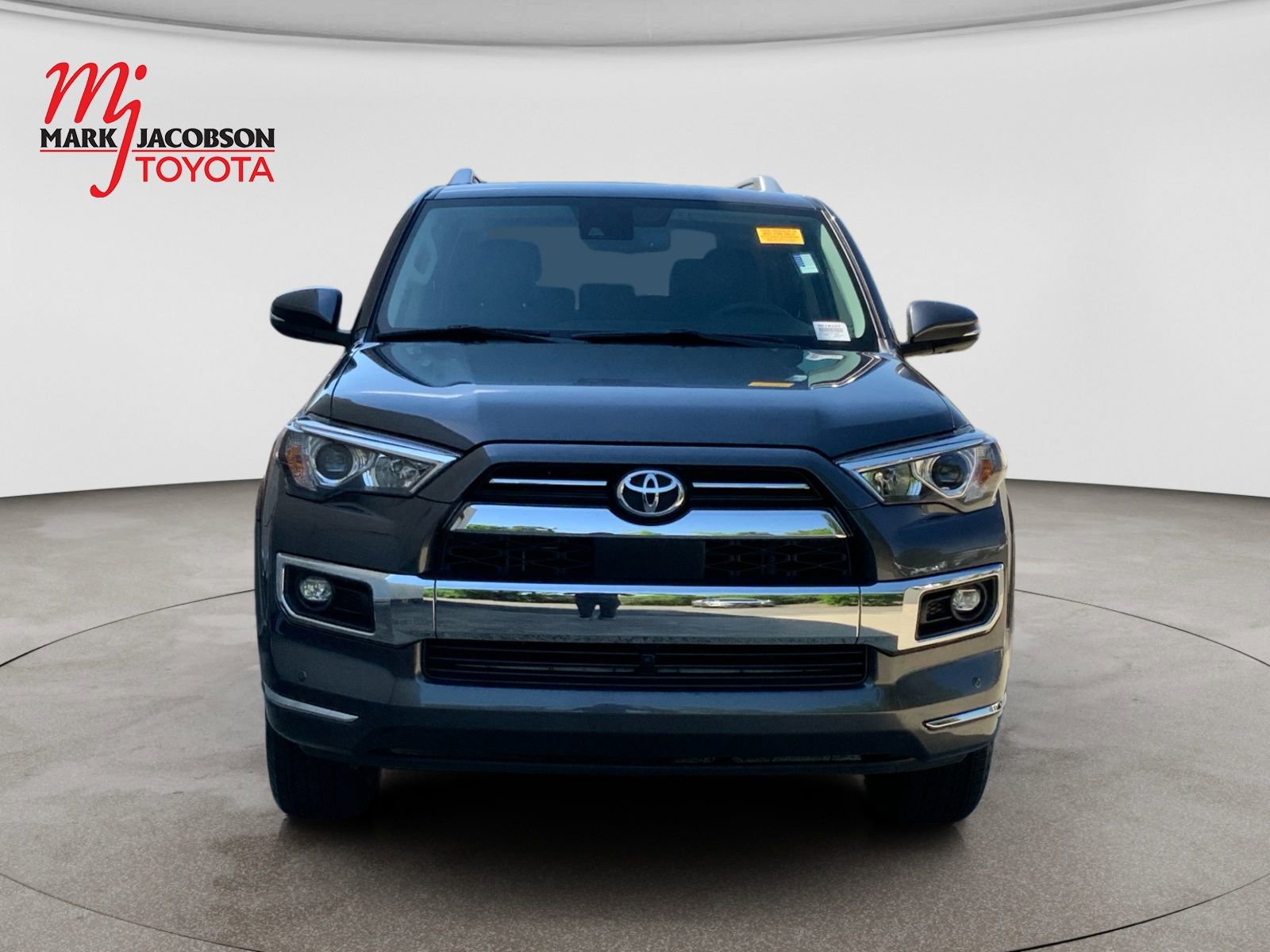 Used 2023 Toyota 4Runner Limited AWD/4WD image 2