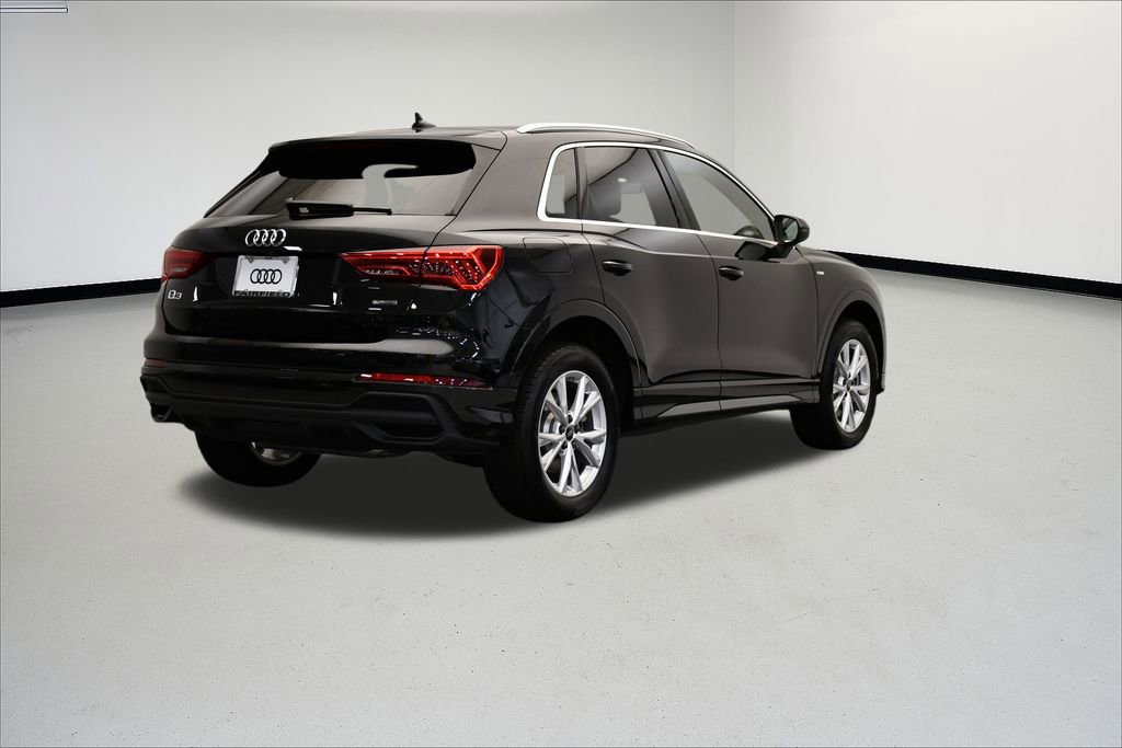 Used 2025 Audi Q3 2.0T Premium w/ Convenience Package image 5