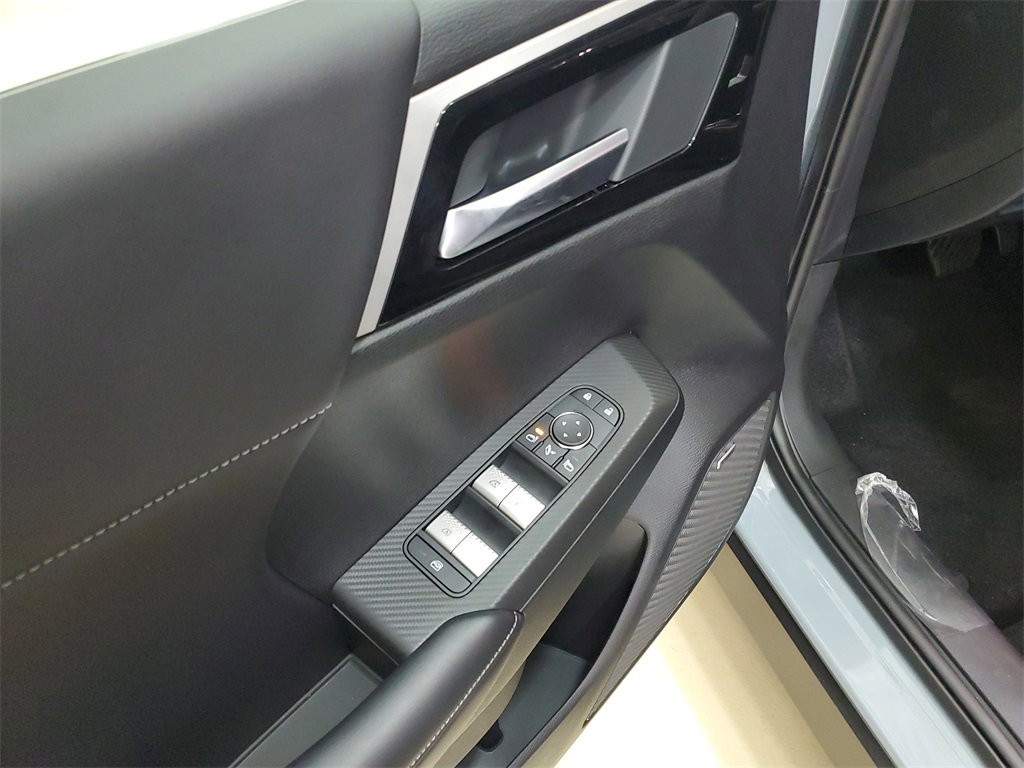 New 2025 Mitsubishi Outlander Trail Edition image 21