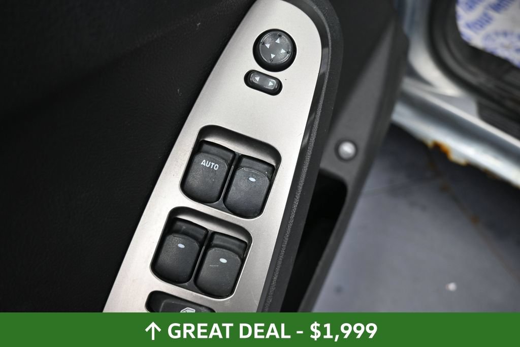 Used 2008 Pontiac G6 Value Leader FWD image 30