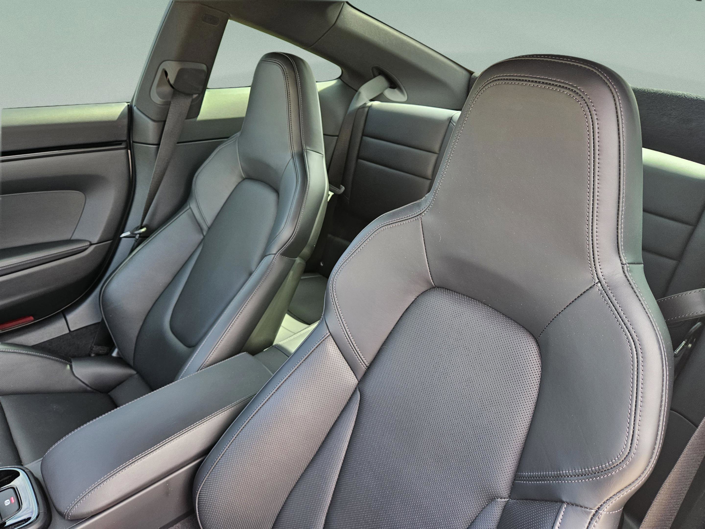 Certified 2024 Porsche 911 Carrera T image 11