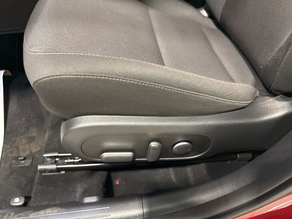 Used 2025 Hyundai Kona SEL image 24