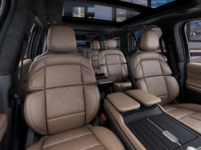 New 2027 Lincoln Navigator L Black Label AWD/4WD image 12