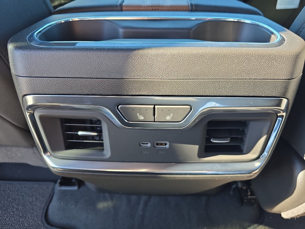 New 2026 Chevrolet Silverado 2500 High Country w/ High Country Premium Package AWD/4WD image 22