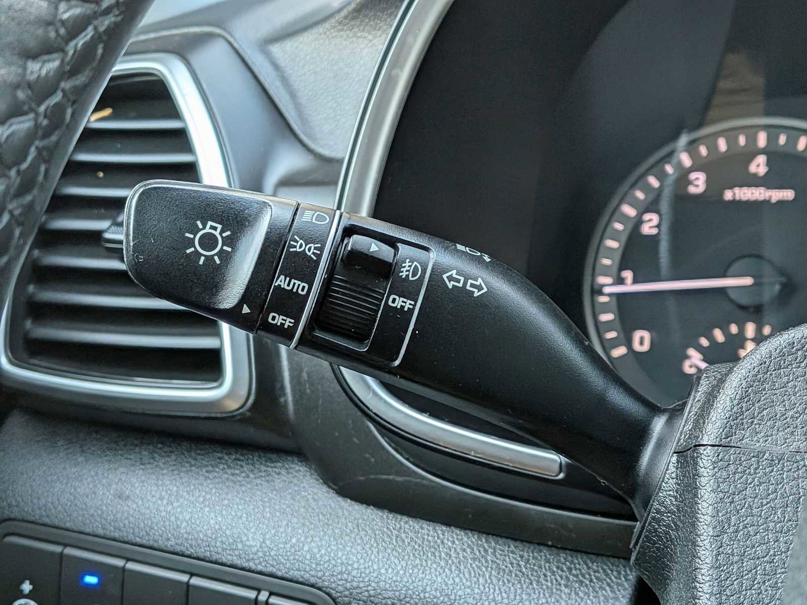 Used 2021 Hyundai Tucson Limited image 26