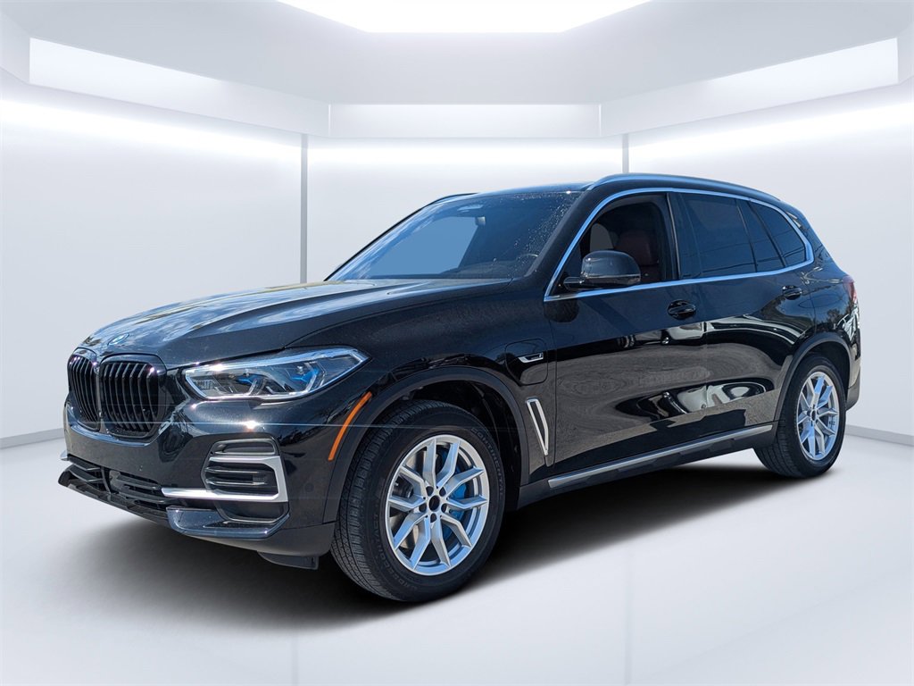 Used 2023 BMW X5 xDrive45e w/ Executive Package image 7
