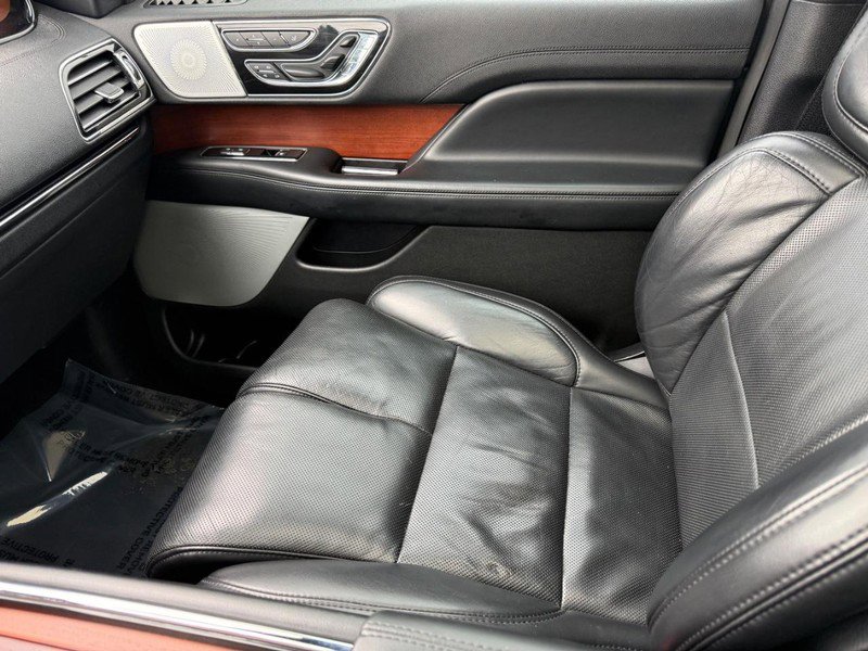 Used 2020 Lincoln Navigator L Reserve w/ Luxury Package AWD/4WD image 29