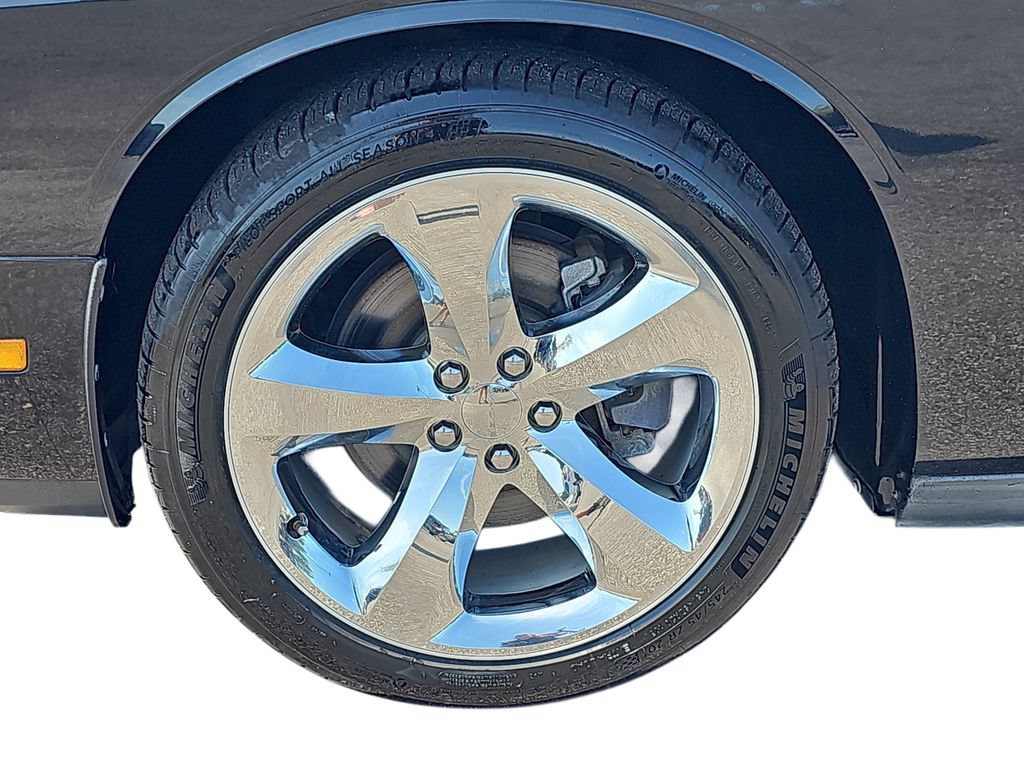 Used 2014 Dodge Challenger SXT Plus RWD image 29