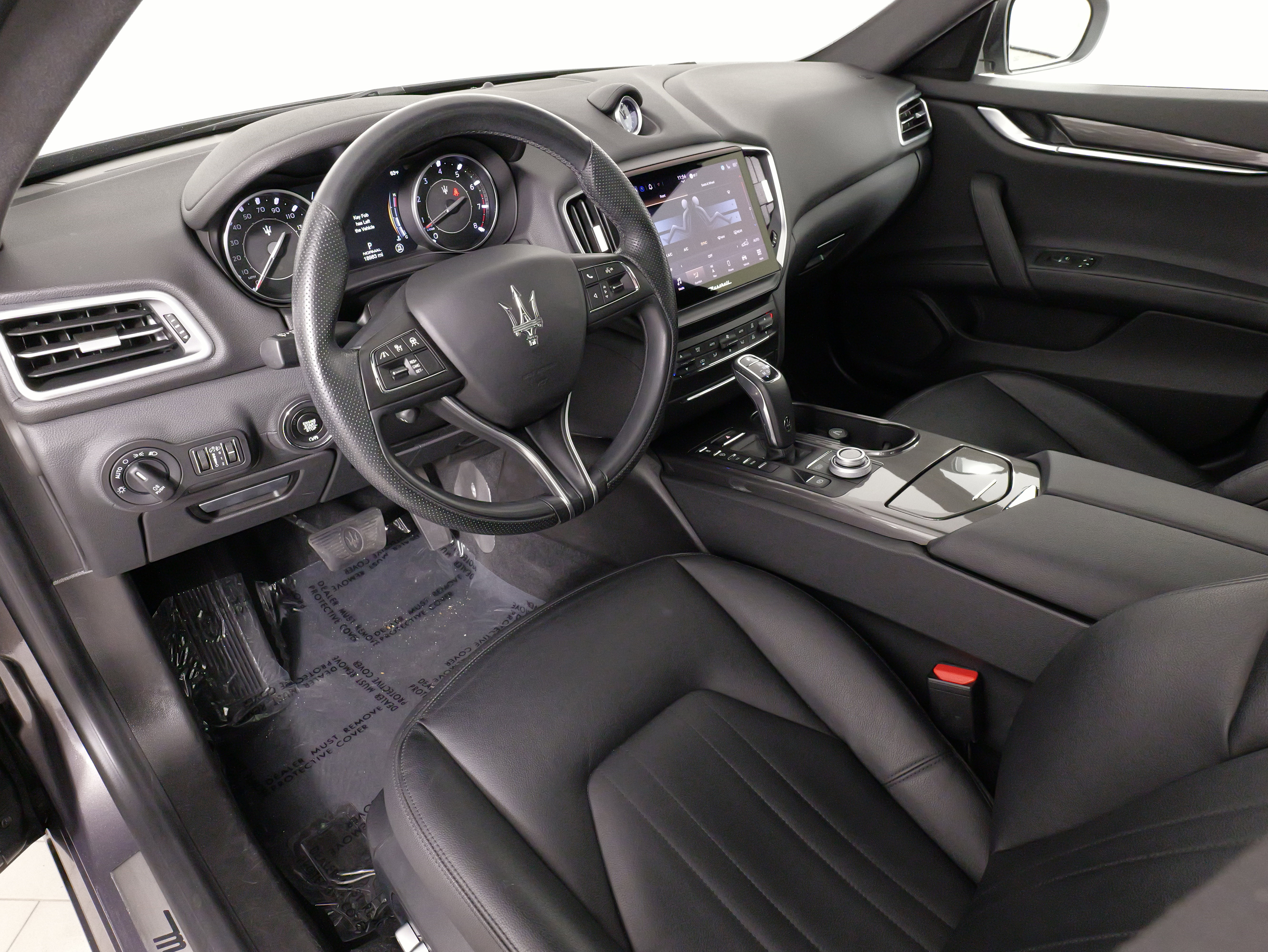 Used 2023 Maserati Ghibli GT image 26