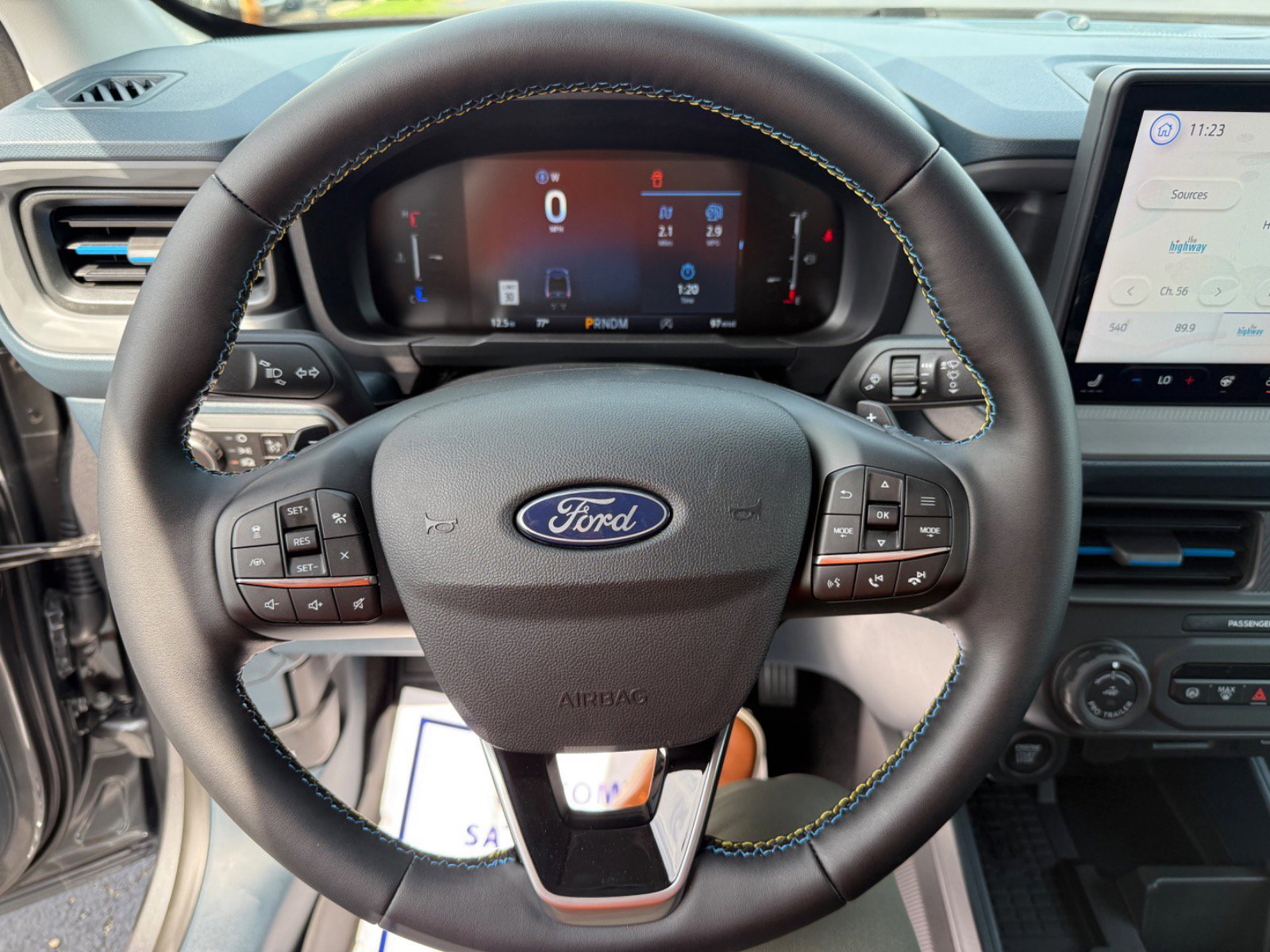 New 2025 Ford Maverick Lobo image 24