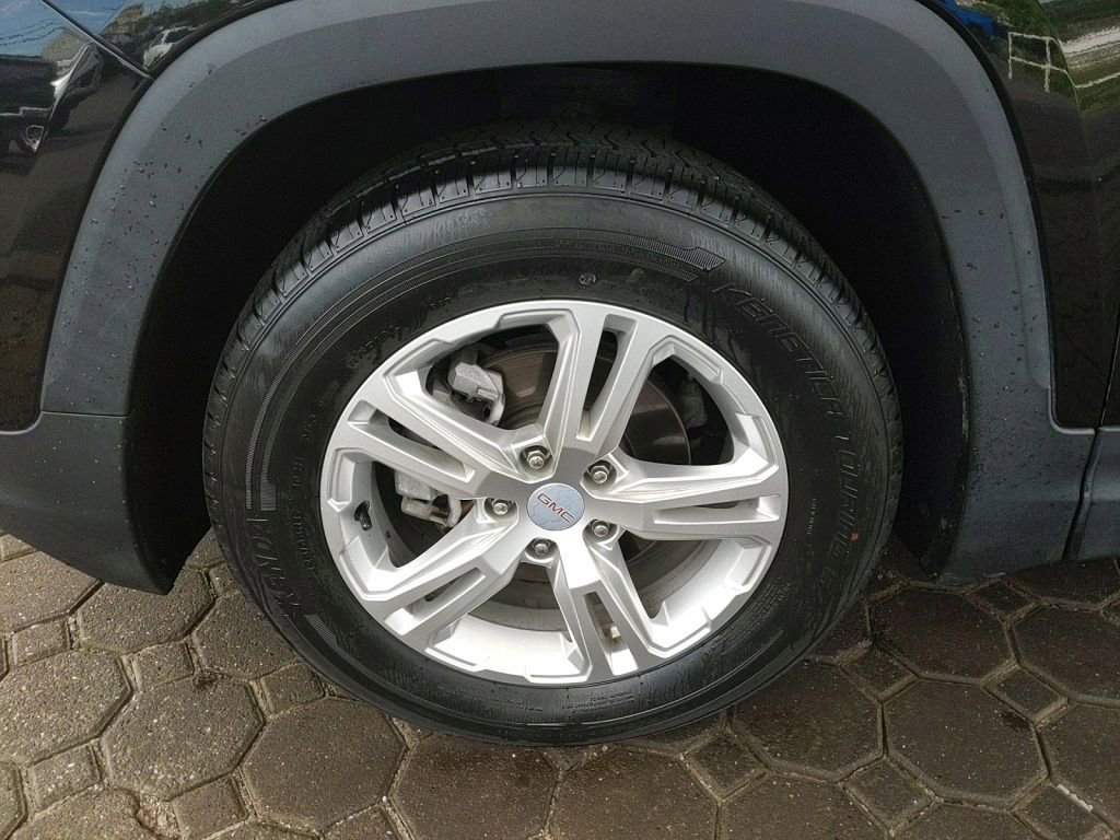 Used 2019 GMC Terrain SLE w/ Driver Convenience Package FWD image 11