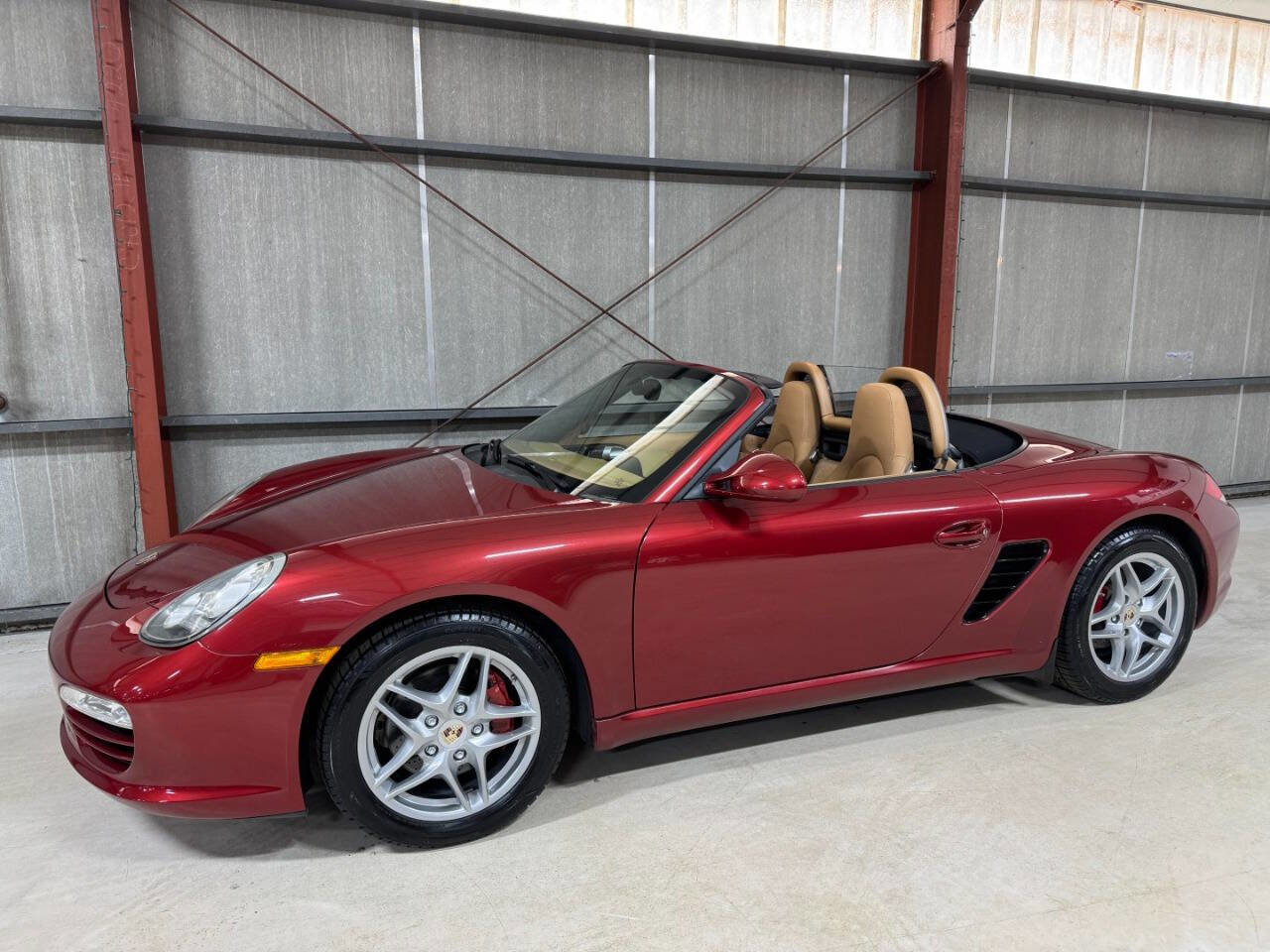 Used 2011 Porsche Boxster image 4