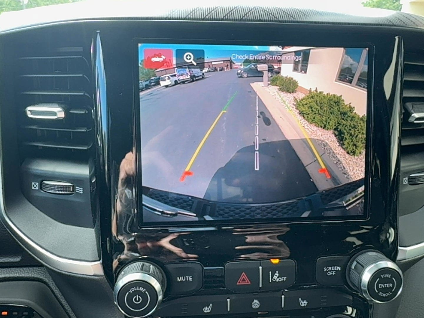 New 2025 RAM 1500 Big Horn AWD/4WD image 29