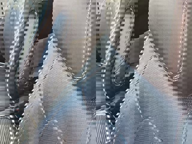 Used 2023 Chrysler Pacifica Limited image 25