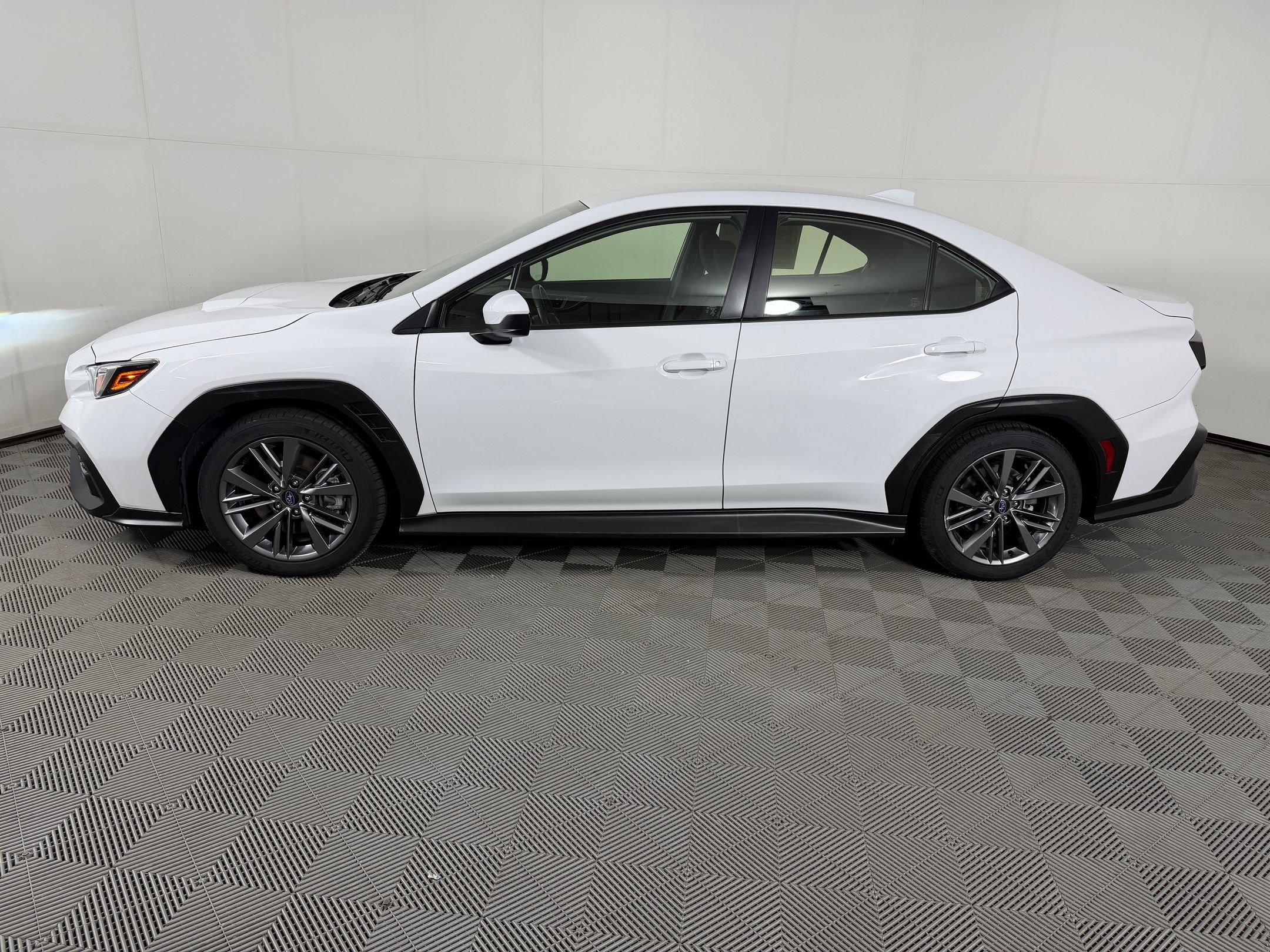 Used 2022 Subaru WRX AWD/4WD image 2