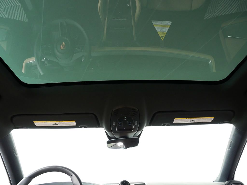 New 2026 Porsche Cayenne Coupe image 21