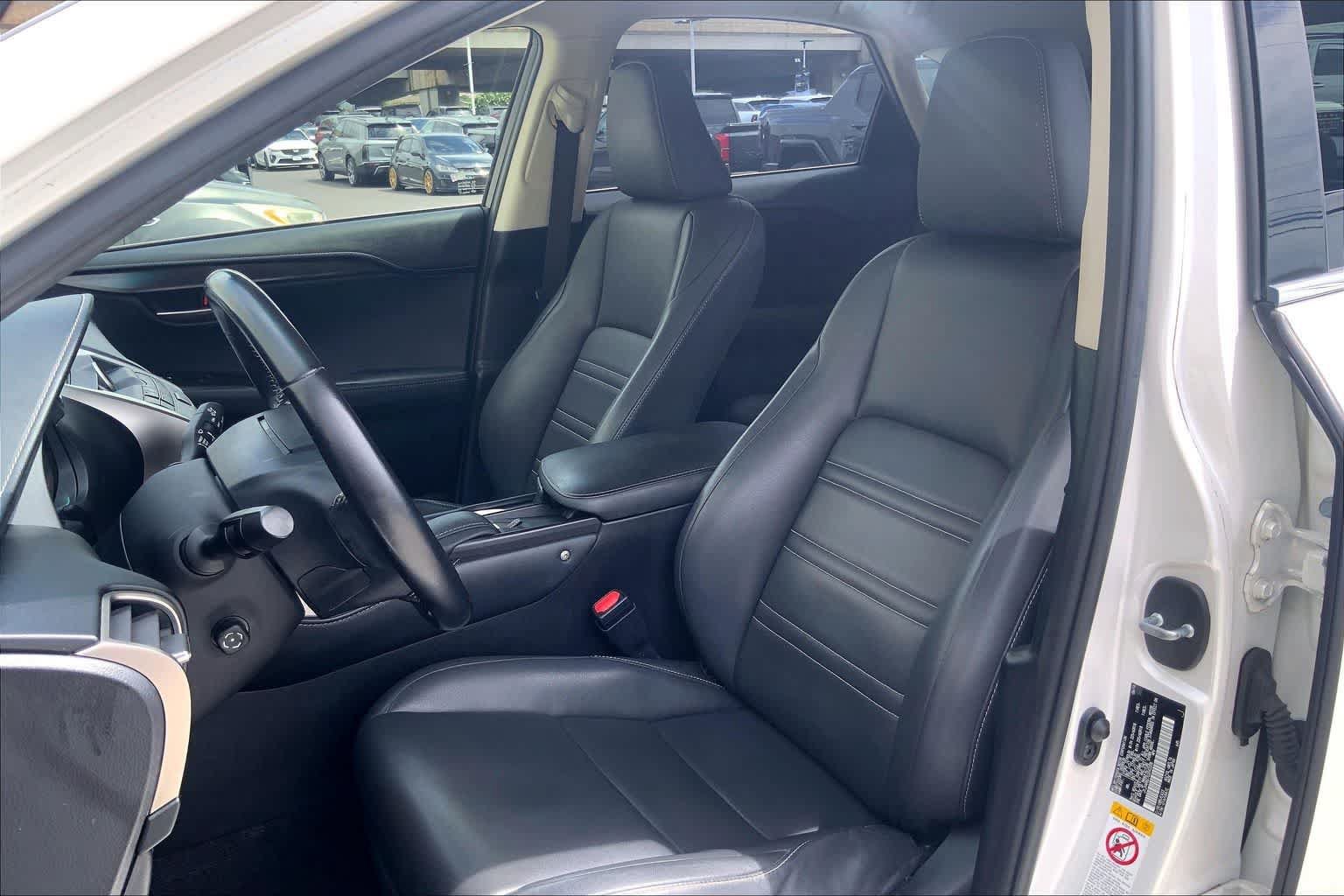 Used 2016 Lexus NX 200t FWD image 11
