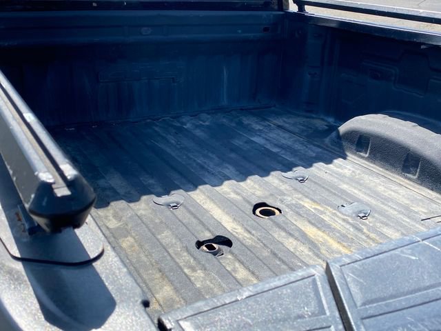 Used 2020 GMC Sierra 3500 AT4 w/ AT4 Premium Package image 23