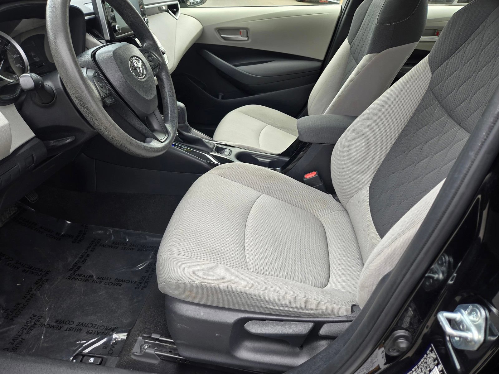 Used 2020 Toyota Corolla LE w/ Carpet Mat Package (TMS) FWD image 12