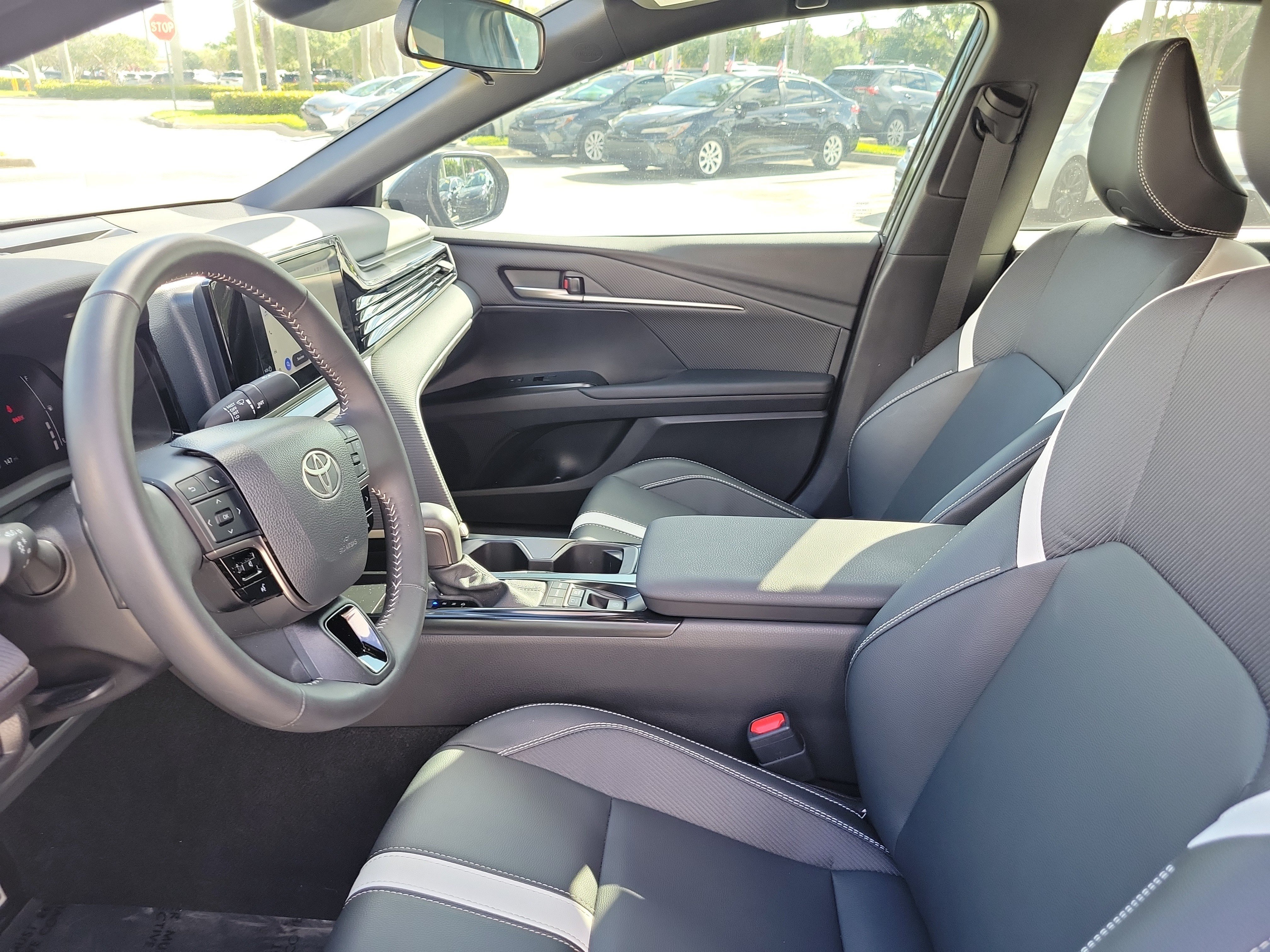 Certified 2026 Toyota Camry SE FWD image 23